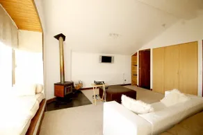 Refuge in La Parva, 6 bedrooms and 3 bathrooms, 2 floors - Image 2