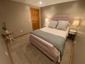 Blueberry Hill Haven: A cozy cabin on 5 acres - Image 4