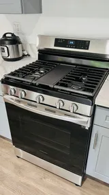 Newly Renovated 2BR/1BA Home - Image 4
