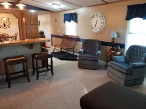The Pond Shore Lodge, sleeps 4 - Image 5