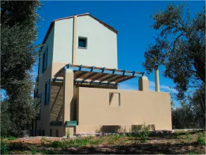 Seaside house amongst olive trees - Image 3