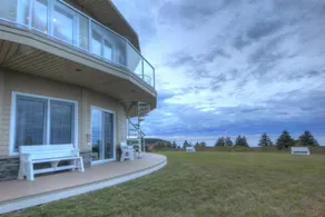 Canada's Rotating House (Condo #1) - Image 2