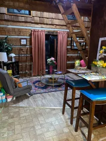 Cabin on Main - Image 3