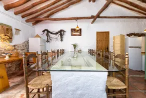Borreguero ancient cottage - Image 3