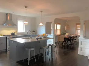 Charming Bungalow - Image 2