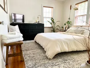 Boutique 2 Bedroom Bungalow in Florence Park - Image 4