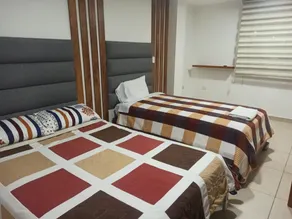 Entire suite - Image 3