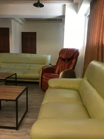 Worgi 3/1-10 Check-in/2 Rooms 10 Beds - Image 5