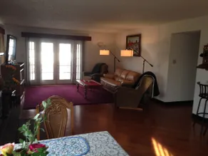 Vista Gardens. A quiet home in the country, yet close to town. Between 149-245. - Image 2