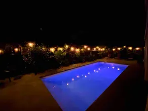 Private Entrance Suite w/ pool, 5 min from beach - Image 3