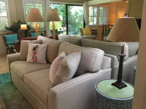 Rare Beachfront Ground floor Oceanview from Lanai! - Image 5