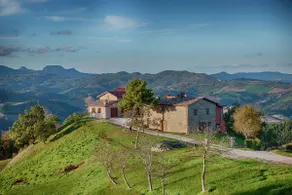 Villa a Sant'Angelo con Vista Valle - Image 5