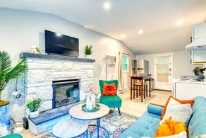 Red Roof Bungalow | Hot Tub Fire Pit Dog Friendly - Image 4