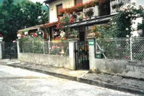Cozy family home at the foot of the Pyrenees - Image 2