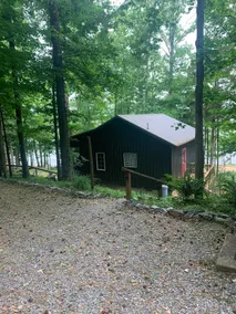 Lake Front Cottage with private sandy beach - Image 2