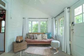 Poconos Retreat•Near ATVs, Hiking, Kalahari & Golf - Image 3