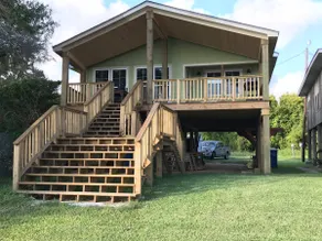 Caney Creek Breezes and Bay Dreams - Image 2