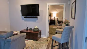 Elegant Retreat at Steven's Sanctuary - Image 3