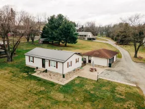 Grandma's Place - Steps from Downtown Sugarcreek - Image 3