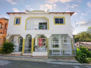 Pop | Beautiful Apt 5 min from H. Center 35%offA/C - Image 4