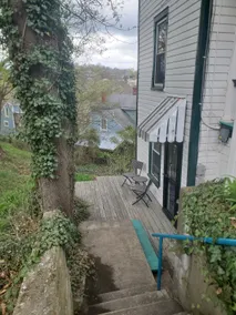 The Staunton Hideaway - Image 4