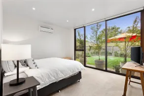 Barwon Heads, Perfect Central Location yet private - Image 2