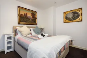 Arty stay *Best Location* with a touch of ART - Image 5