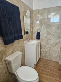 #7 Tampico Apartment - Image 5