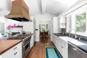 Downtown family oasis in Redwoods - Image 4