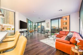 Sunrise Elegance Loft with Balcony Views - Image 5