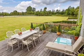 Radestown House Kilkenny sleeps 34. 4km to KK City - Image 4