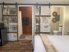 Hilltop Cabin #1 - Image 2