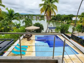 Spectacular house condo lakes of the Peñón Girardot - Image 3