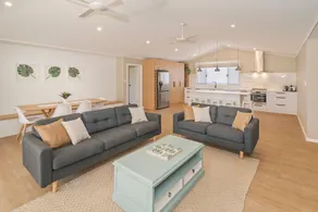 SEA BREEZE - Beachside Family Haven - Image 4
