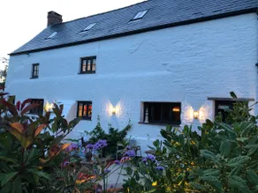 Most beautifully designed Welsh Border farmhouse! - Image 4