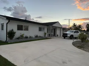 Spacious Getaway Home Waiting for You! - Image 4