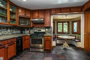 Ultimate family retreat in the Woods! - Image 5