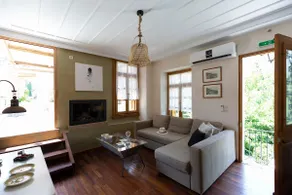 Villa of the old olive oil factory - Image 2