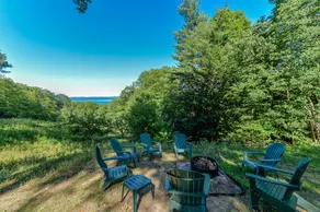 Cherry Cottage: modern comfort, antique charm - Image 2