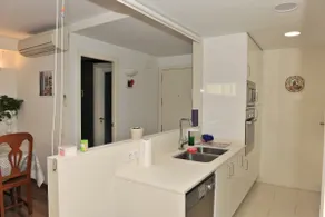 Sants Station Apartment with Netflix, A/C, Alexa, for families & quiet people - Image 3