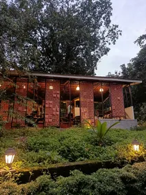 ‘The Mountain Majesty’: cozy 1 bhk apartment - Image 2