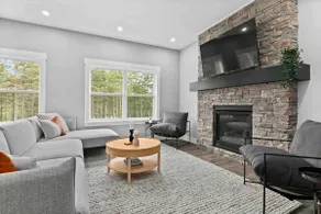 Beautiful new 6 bedroom lakehouse close to Halifax - Image 4