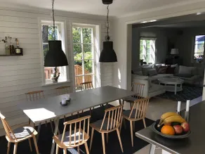 Beautiful renovated 6 bed villa 10 min from city - Image 4