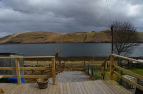 5 Harport, Carbost, Beautiful Loch side home. - Image 3