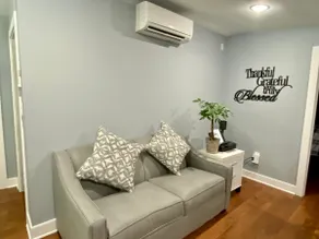Beautiful Private Cozy Apartment 2Min off Beltway - Image 2