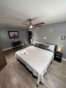 The Travelers' Getaway Place - Guest Suite - Image 4