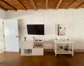 Cozy Oceanfront House in Paracas - Image 4