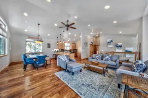 2019 Tahoe Villa 4 Bedroom 2. 5 salles de bain avec jacuzzi - Image 4