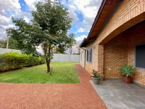 Nice and modern residence with private parking - Image 3