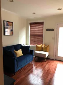 NEW LISTING! Trendy rowhouse in Patterson Park - Image 5